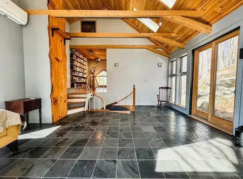 2603 North Pownal Road Pownal VT 05261-0102