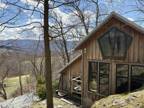 2603 North Pownal Road Pownal VT 05261-0102
