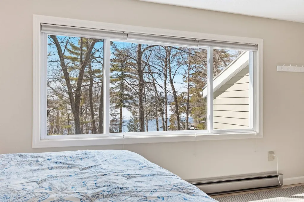 19 Wawbeek Road Tuftonboro NH 03816