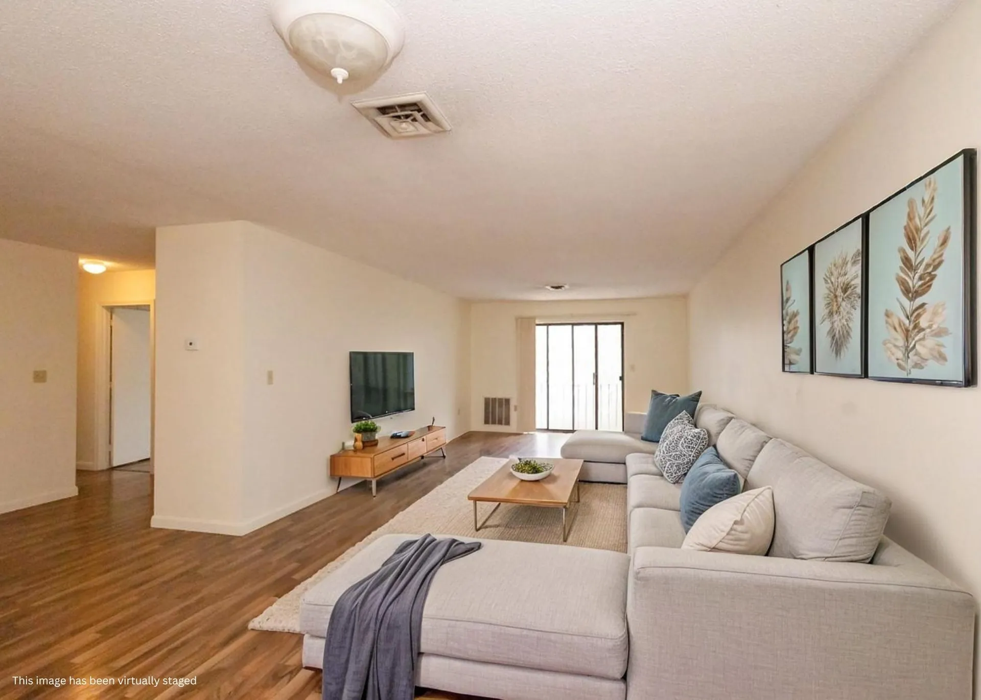 9 Blackstone Drive Nashua NH 03063