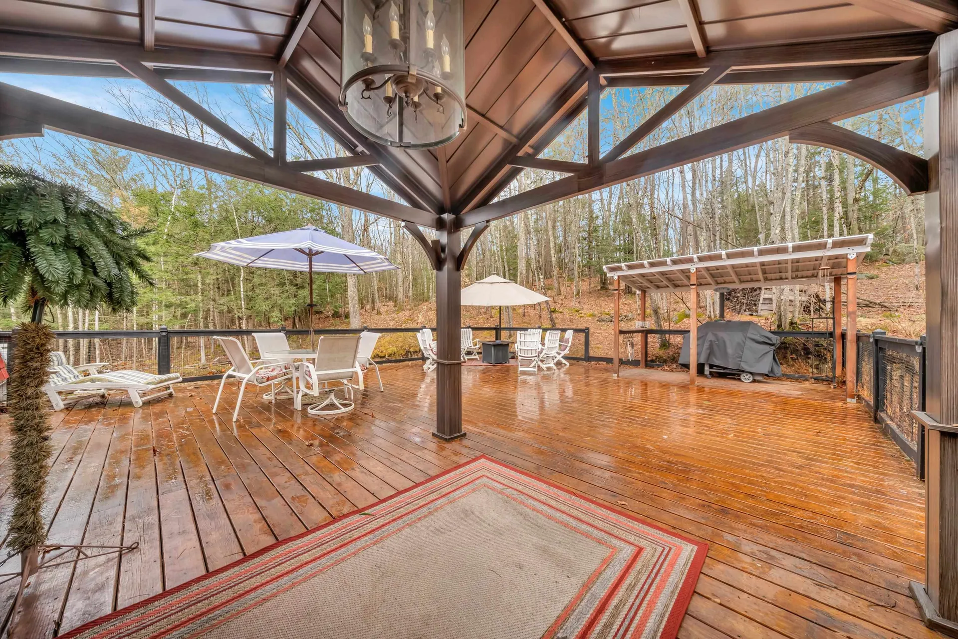 7 Moulton Street Raymond NH 03077
