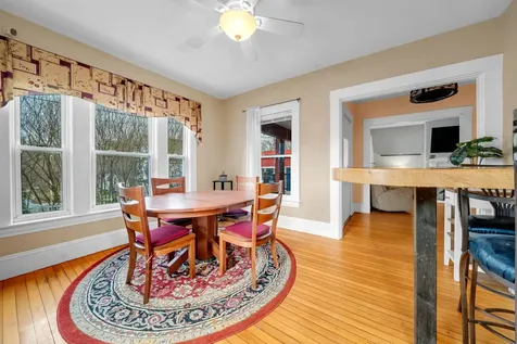 7 Moulton Street Raymond NH 03077