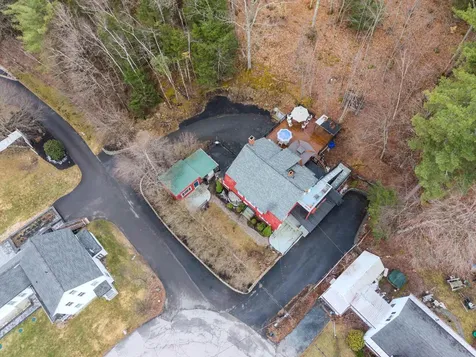 7 Moulton Street Raymond NH 03077