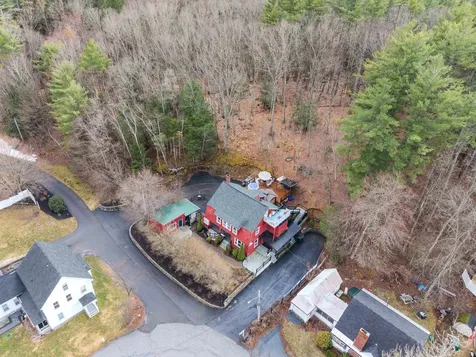7 Moulton Street Raymond NH 03077