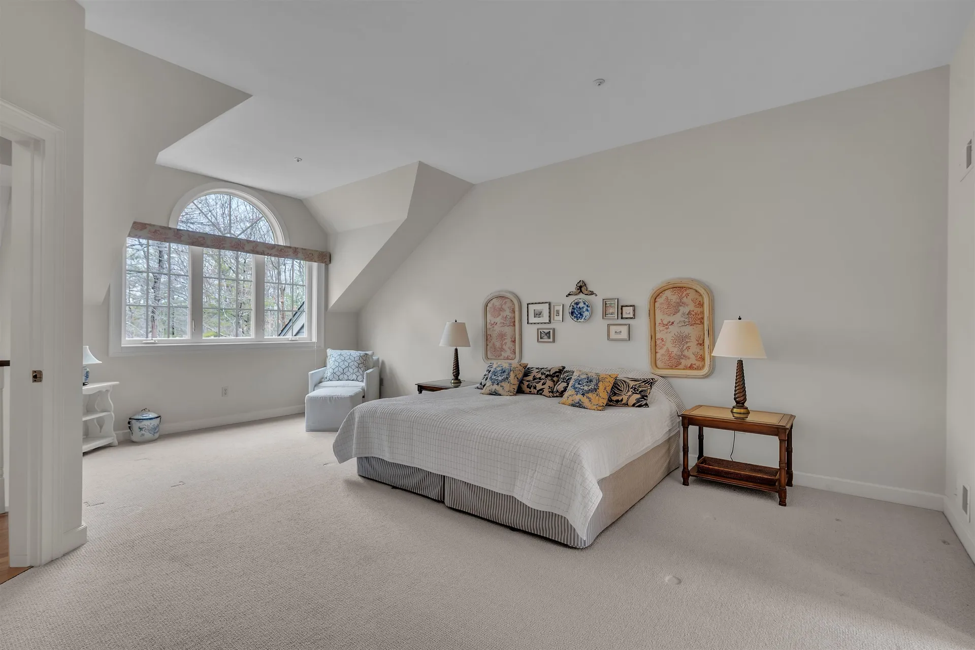 56 Peninsula Drive Stratham NH 03885