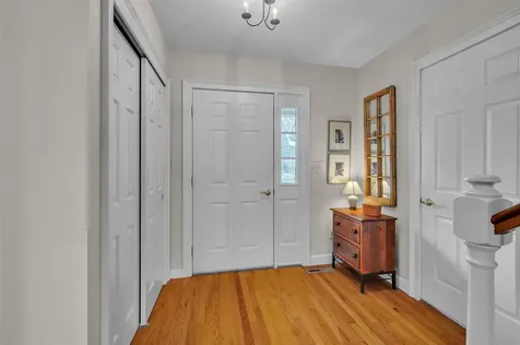 56 Peninsula Drive Stratham NH 03885