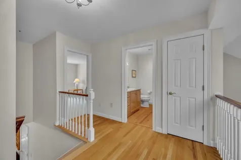 56 Peninsula Drive Stratham NH 03885