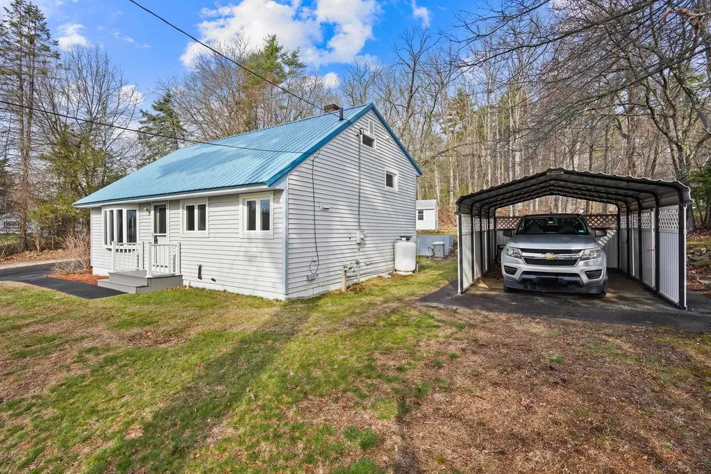 190 Buck Street Pembroke NH 03275