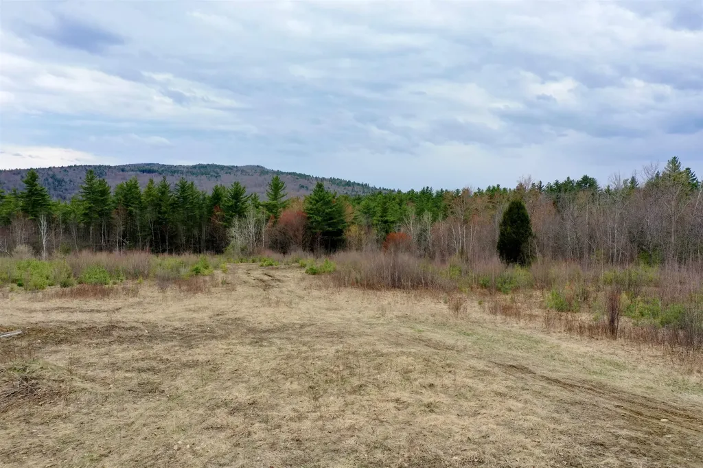 984 John Stark Highway Newport NH 03773