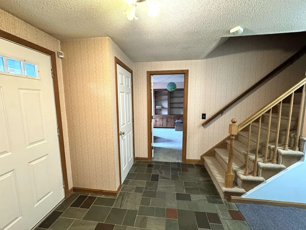43 Nottingham Circle Lebanon NH 03766