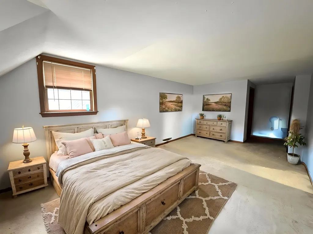 43 Nottingham Circle Lebanon NH 03766