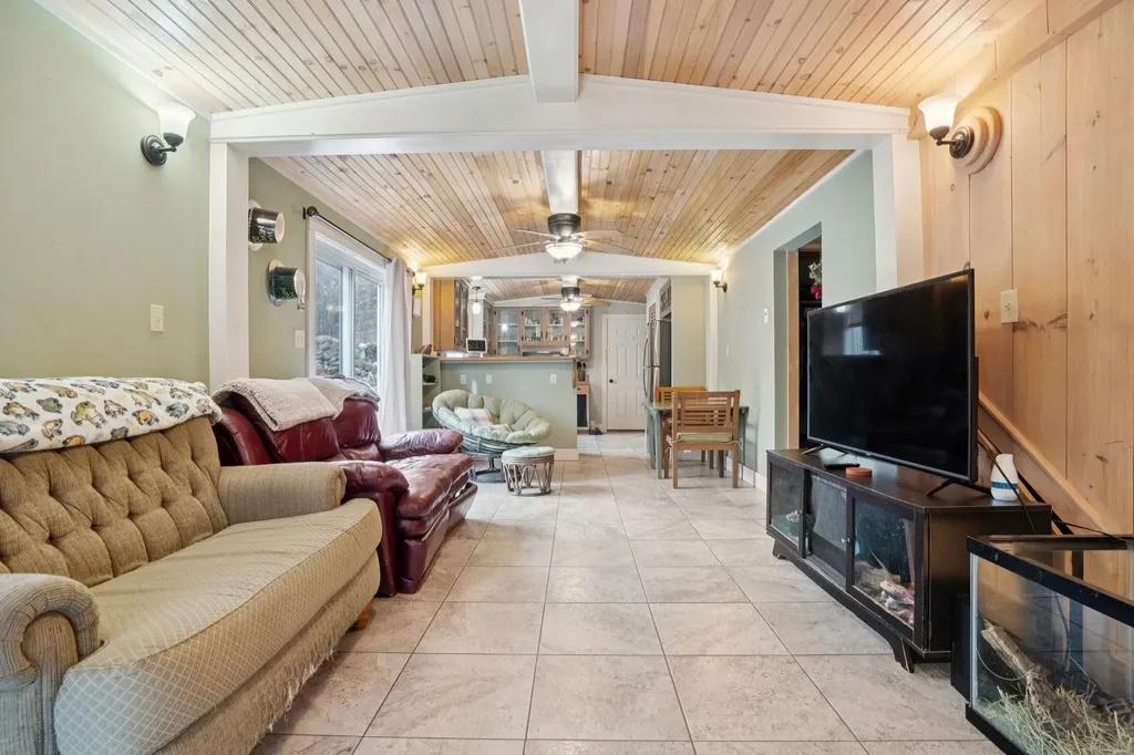 17 Keyes Hollow Road Acworth NH 03607