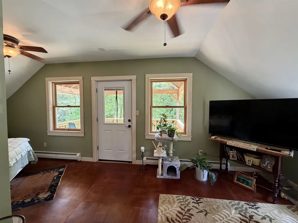 17 Keyes Hollow Road Acworth NH 03607