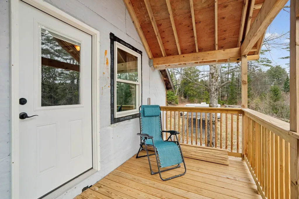 17 Keyes Hollow Road Acworth NH 03607