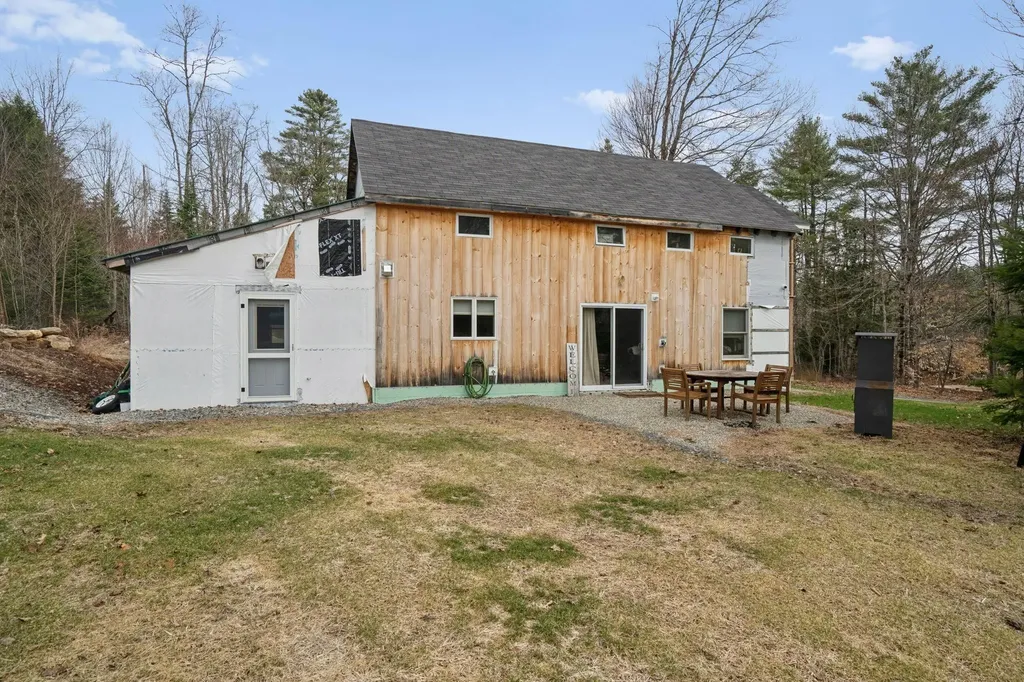 17 Keyes Hollow Road Acworth NH 03607