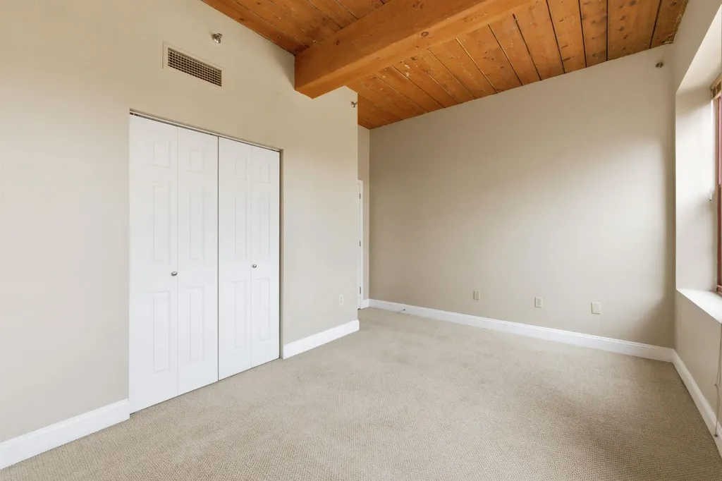 335 Cypress Street Manchester NH 03103