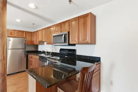 335 Cypress Street Manchester NH 03103