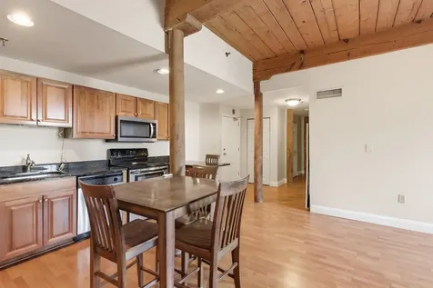 335 Cypress Street Manchester NH 03103