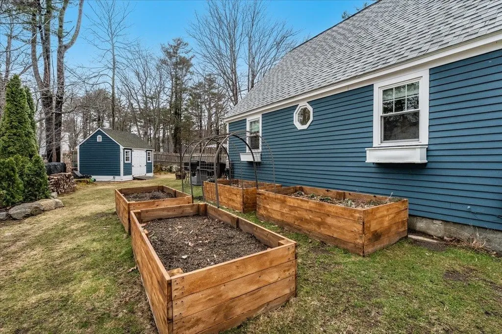 32 Porpoise Drive Rye NH 03870