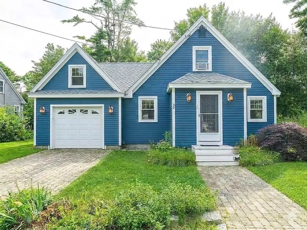32 Porpoise Drive Rye NH 03870