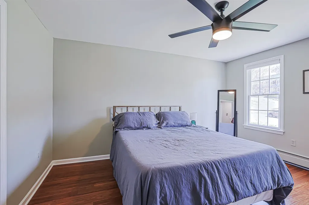 10 Dawn Street Salem NH 03079