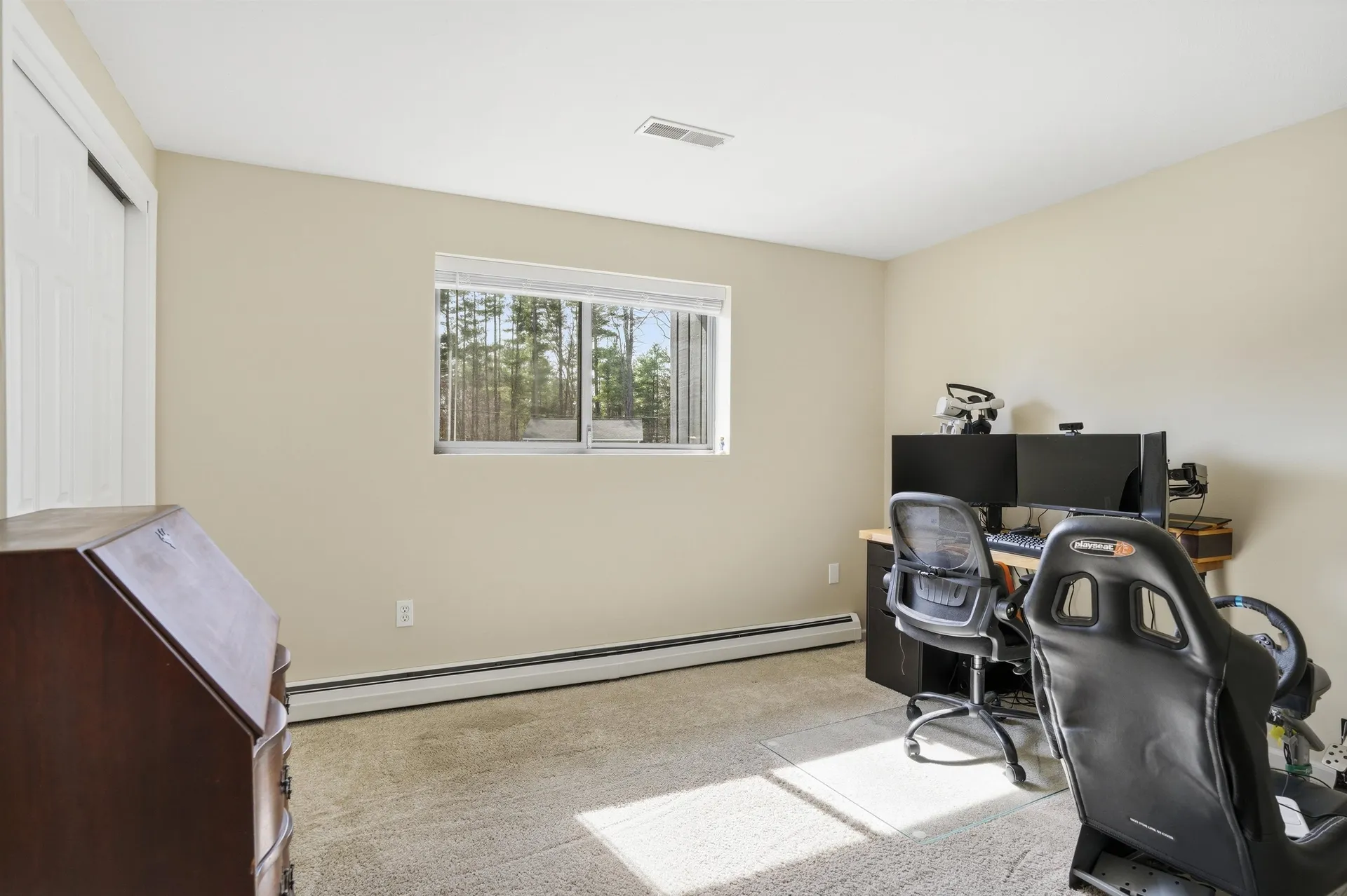 11 Olympia Circle Nashua NH 03062
