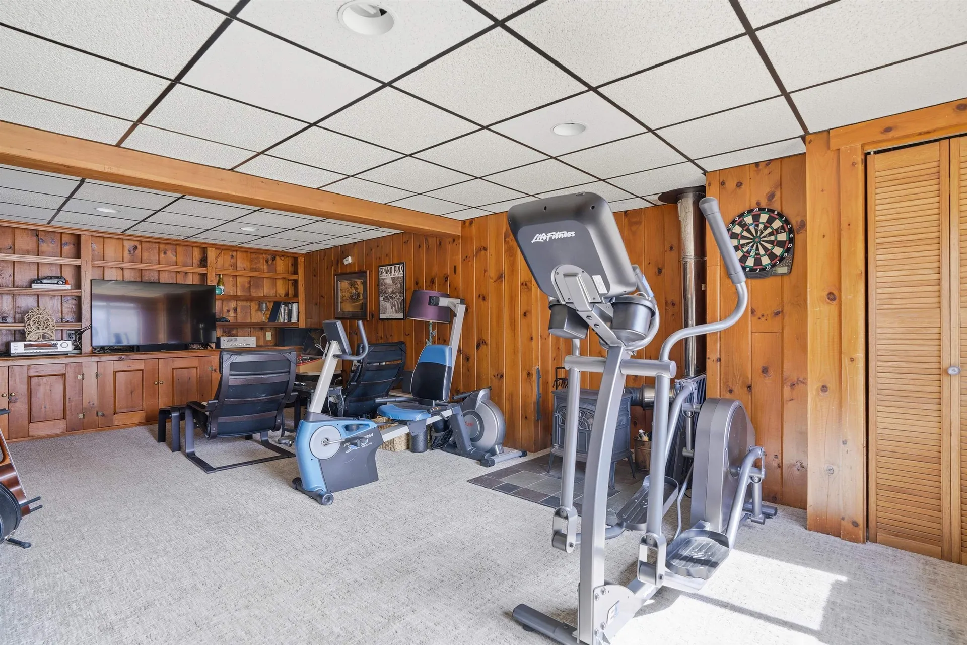 11 Olympia Circle Nashua NH 03062