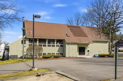 11 Olympia Circle Nashua NH 03062
