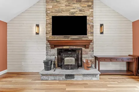 13 Newstead Street Litchfield NH 03052