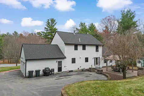 13 Newstead Street Litchfield NH 03052