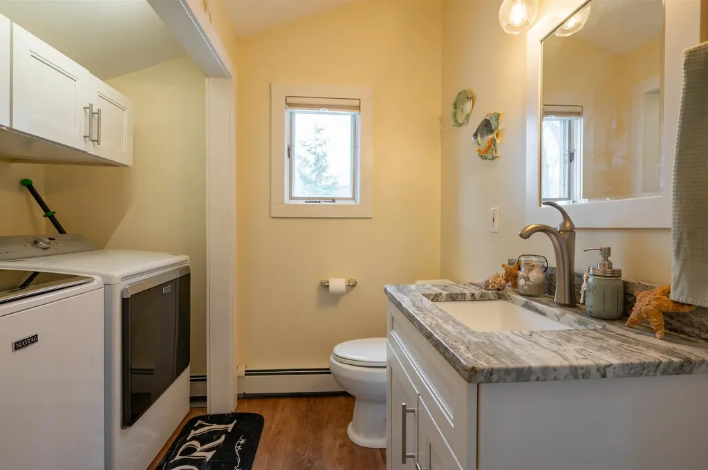 29 Dickerman Street Nashua NH 03060