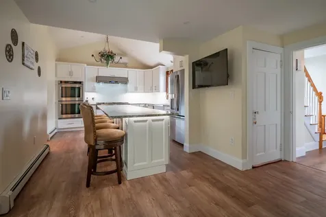 29 Dickerman Street Nashua NH 03060
