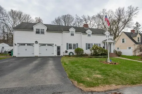 29 Dickerman Street Nashua NH 03060