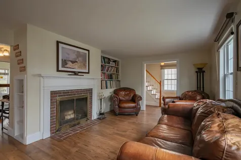 29 Dickerman Street Nashua NH 03060
