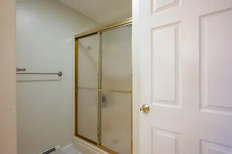 29 Dickerman Street Nashua NH 03060