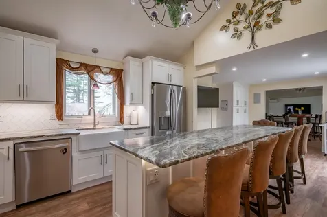 29 Dickerman Street Nashua NH 03060