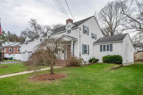29 Dickerman Street Nashua NH 03060