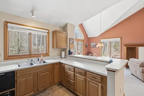 10 Mountain Brook Circle Lincoln NH 03251