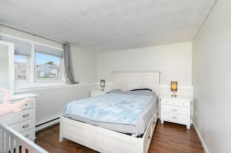 69 Derryfield Road Derry NH 03038