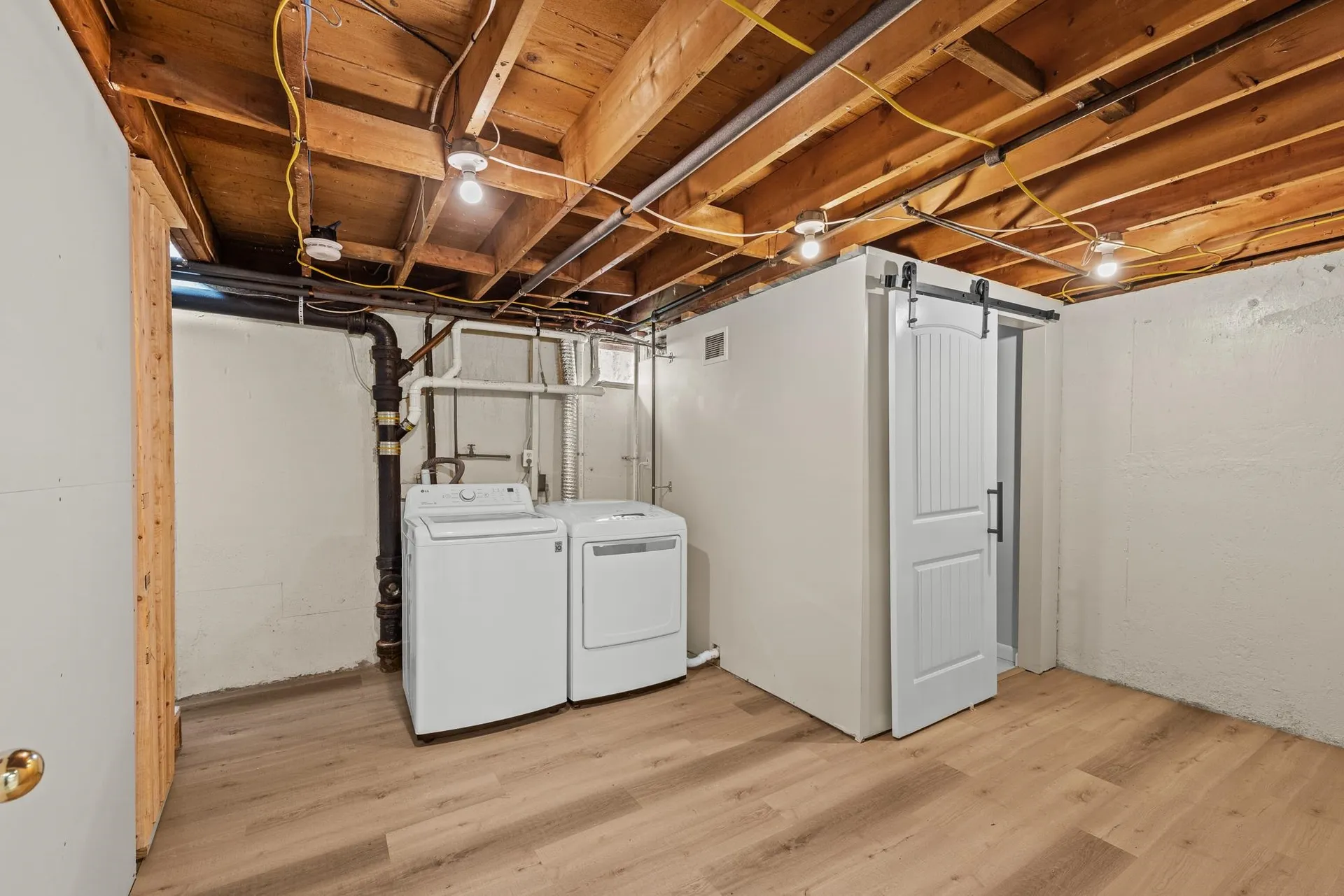14 Beaver Street Nashua NH 03063