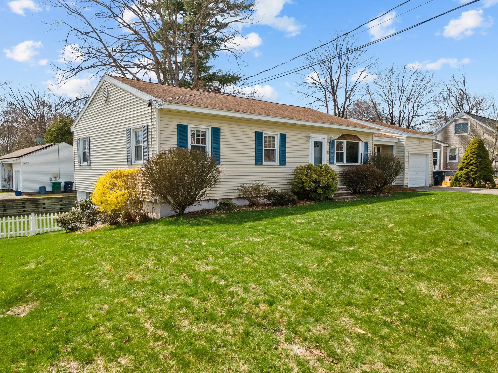 14 Beaver Street Nashua NH 03063