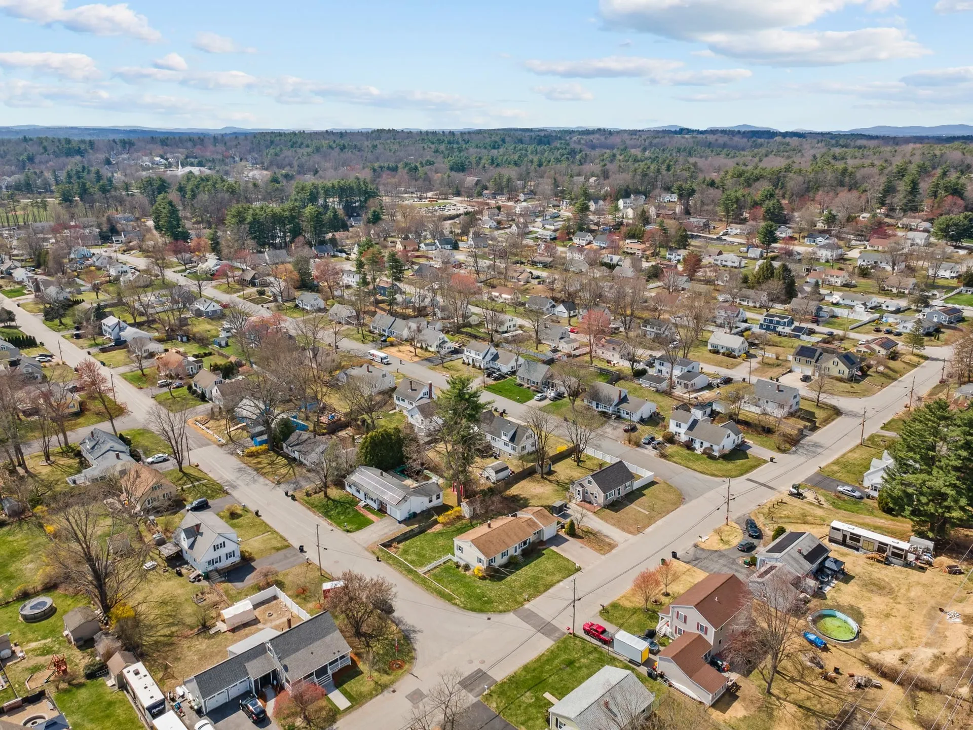 14 Beaver Street Nashua NH 03063