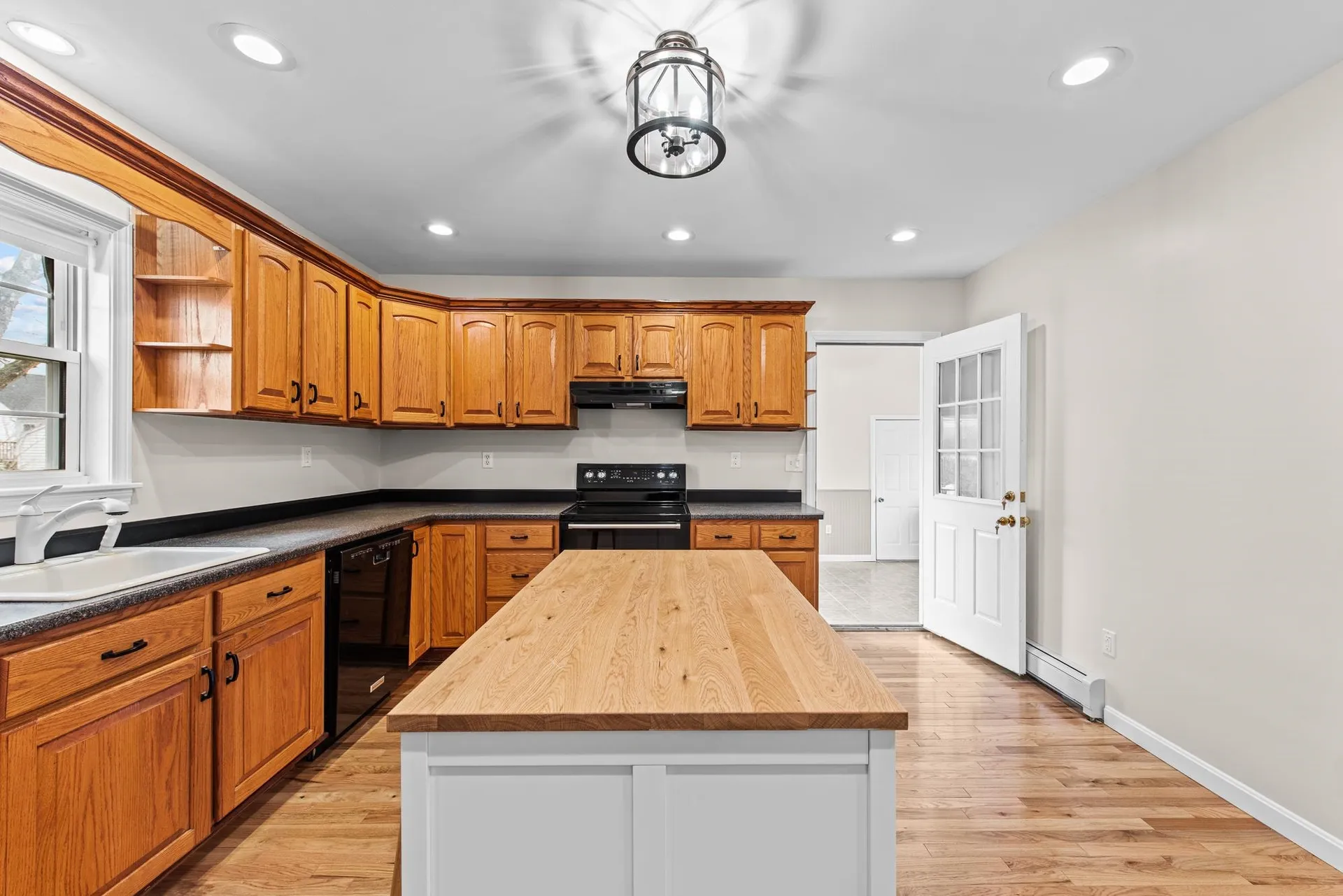 14 Beaver Street Nashua NH 03063