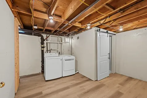 14 Beaver Street Nashua NH 03063