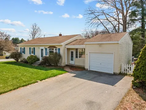 14 Beaver Street Nashua NH 03063