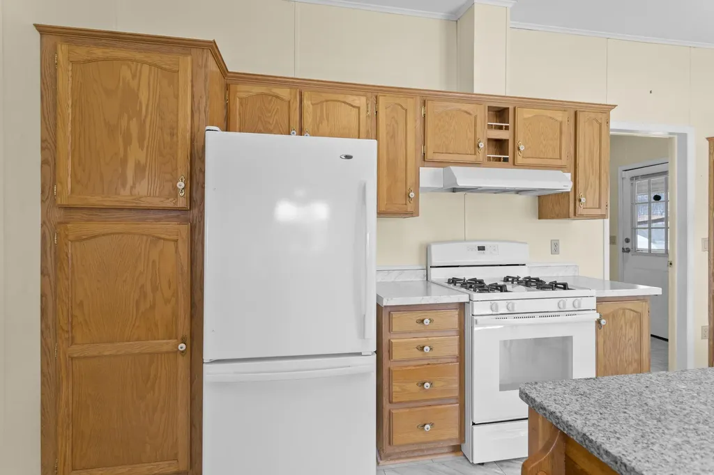 5 Dockside Lane Rochester NH 03867