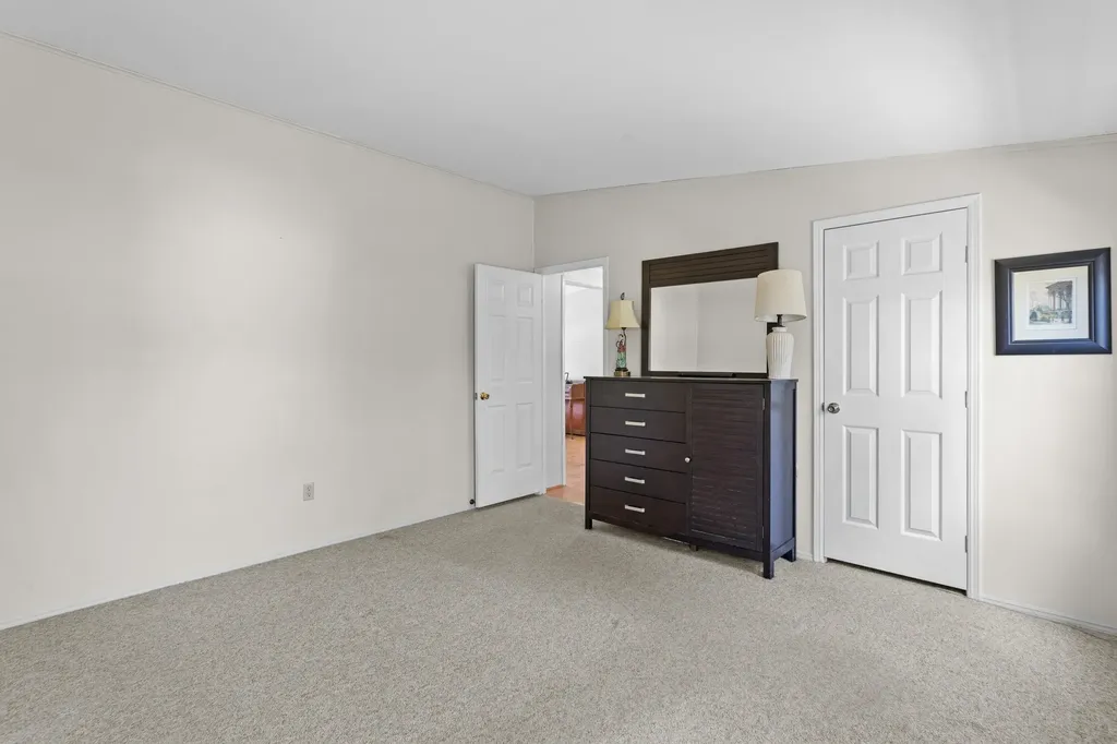 5 Dockside Lane Rochester NH 03867