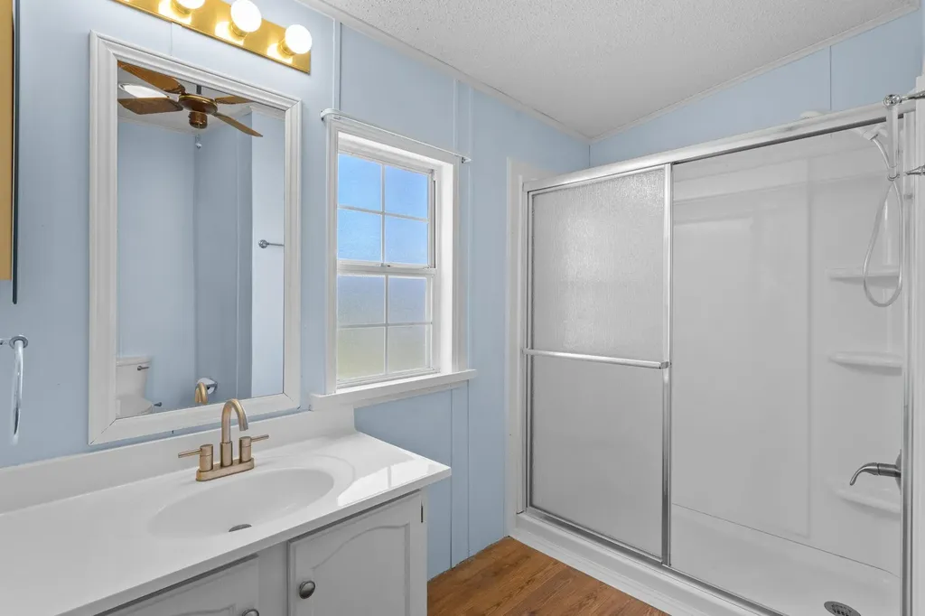 5 Dockside Lane Rochester NH 03867
