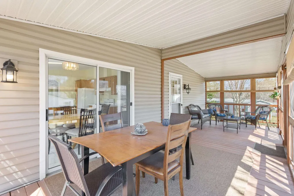 5 Dockside Lane Rochester NH 03867