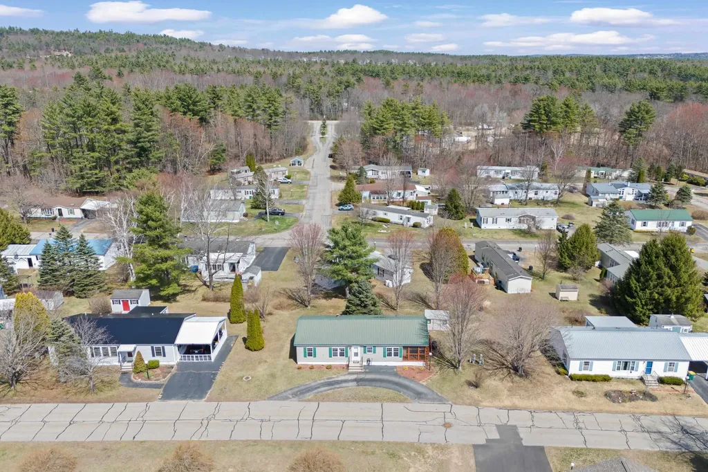 5 Dockside Lane Rochester NH 03867